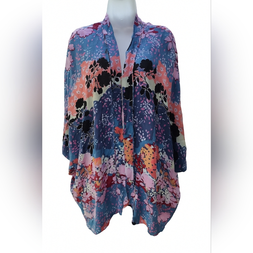 Victoria's Secret Women's Kimono Open Front Floral Swimsuit Cover robe Up M/L